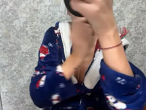 Angelinaa19 online show from 11/30/25, 10:08