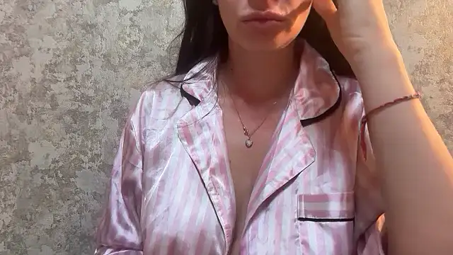 Angelinaa19 online show from 04/02/26, 07:55