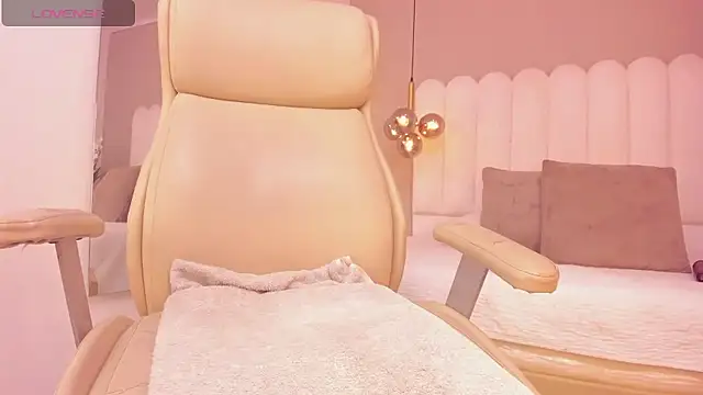 EmilyMiller 22 online show from 01/11/26, 12:32