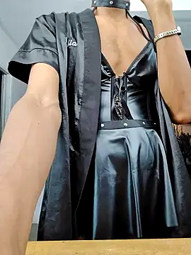 RosaliaMontero online show from 11/10/25, 06:12