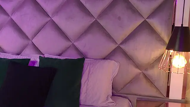 crystal gilton online show from 01/16/26, 07:07