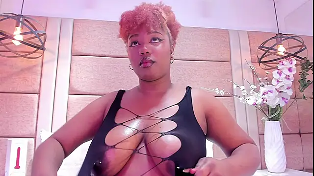 Snapshot of BrendaFernandez_ chatting on 03/18/26, 05:49 BrendaFernandez online show from 03/18/26, 05:49