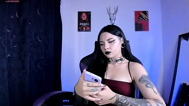 papper doll online show from 11/08/25, 07:56