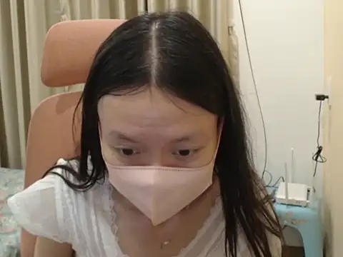 Lil-Cherries online show from 03/01/26, 09:50