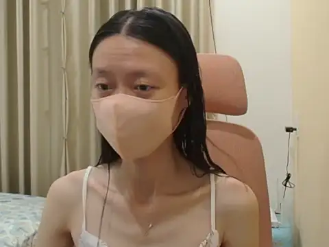 Snapshot of Lil-Cherries chatting on 03/13/26, 11:39 Lil-Cherries online show from 03/13/26, 11:39