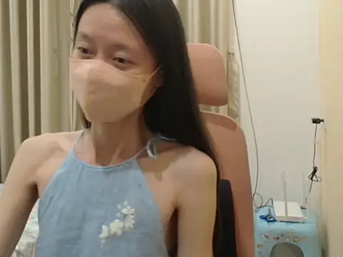 Snapshot of Lil-Cherries chatting on 03/14/26, 10:26 Lil-Cherries online show from 03/14/26, 10:26