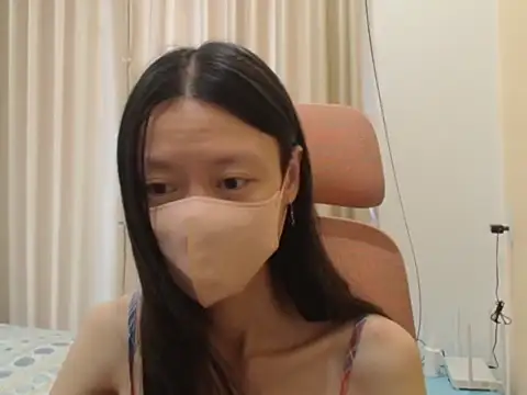 Snapshot of Lil-Cherries chatting on 04/02/26, 02:42 Lil-Cherries online show from 04/02/26, 02:42