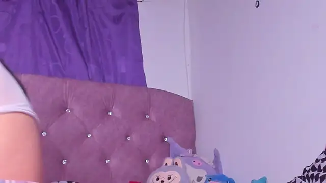 amy  a online show from 11/13/25, 05:39