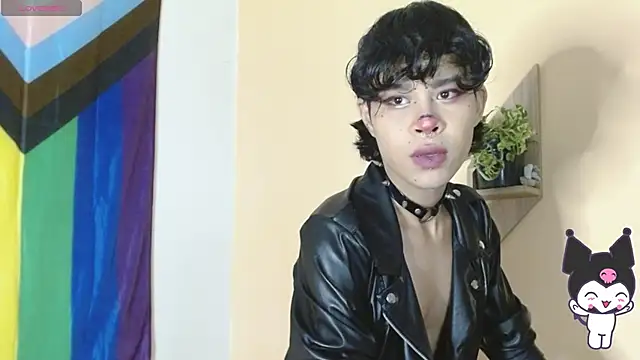 nicolai a online show from 11/13/25, 06:18