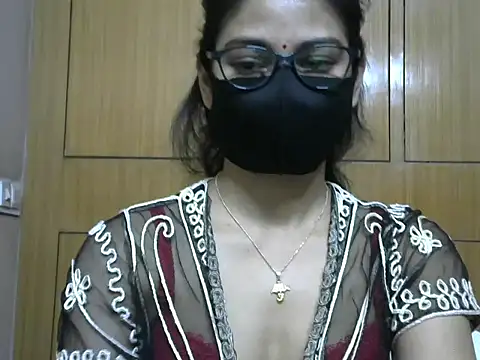 Snapshot of Fairy_Pie chatting on 04/24/26, 09:39 Fairy Pie online show from 04/24/26, 09:39