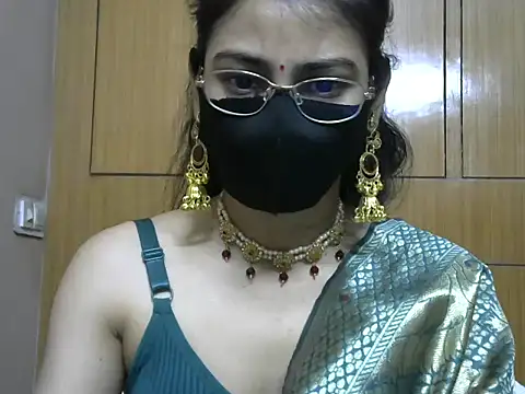 Snapshot of Fairy_Pie chatting on 04/30/26, 07:31 Fairy Pie online show from 04/30/26, 07:31