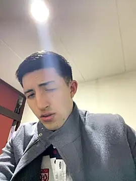 Un Sluttyy online show from 01/08/26, 10:17