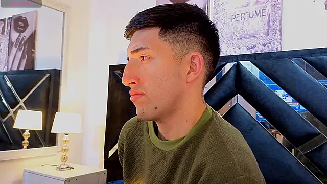 Un Sluttyy online show from 04/18/26, 11:25