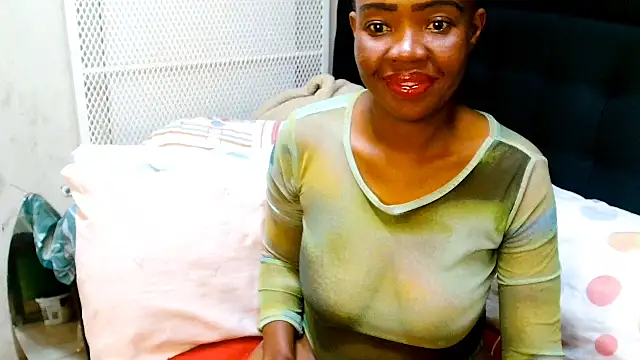 Snapshot of SexyDynamitexxx chatting on 04/20/26, 06:09 SexyDynamitexxx online show from 04/20/26, 06:09