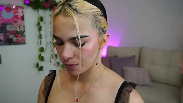 Nahoo   online show from 06/13/26, 04:49
