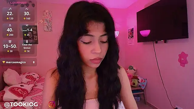Snapshot of TOOKIOG_ chatting on 07/17/26, 05:29 TOOKIOG online show from 07/17/26, 05:29