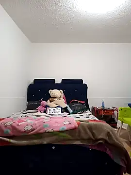 Snapshot of themorenofit08 chatting on 04/07/26, 05:46 themorenofit08 online show from 04/07/26, 05:46