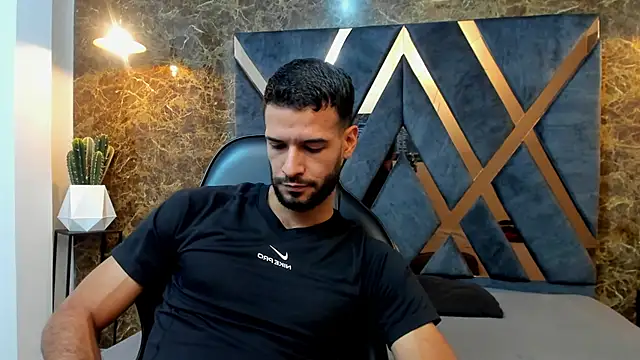 Snapshot of Jacob_Benelli chatting on 04/01/26, 11:24 Jacob Benelli online show from 04/01/26, 11:24