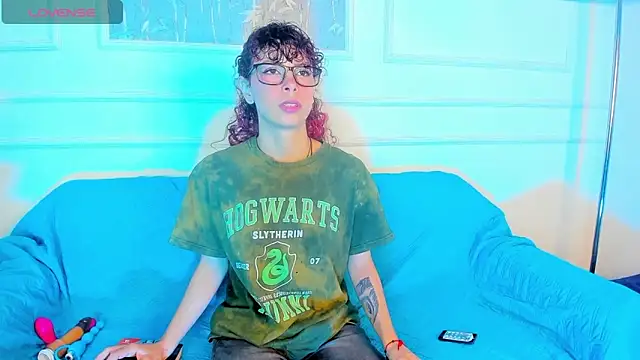 AliceMadnes online show from 01/16/26, 03:05