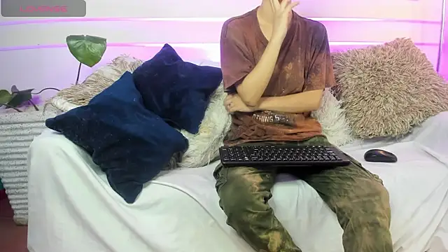 AliceMadnes online show from 04/09/26, 03:28