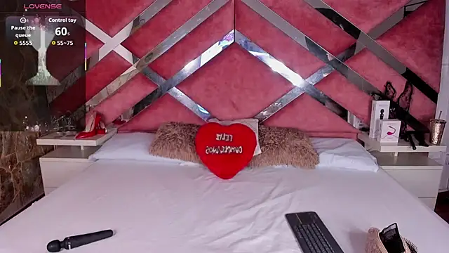 Lily Queen30 online show from 01/11/26, 08:36