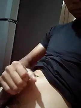 Jorge111235 online show from 11/11/25, 02:11