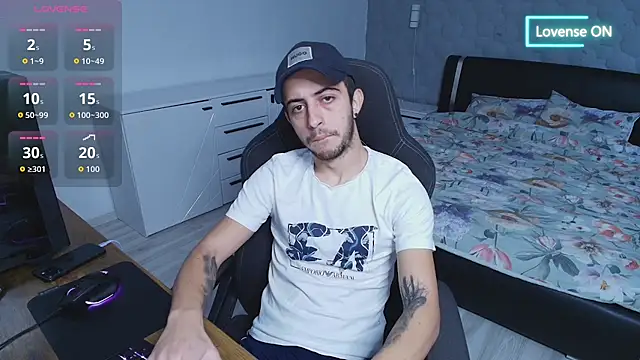 adamrayn online show from 11/11/25, 12:38