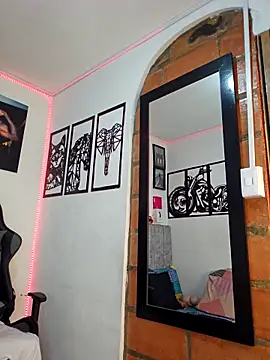 MIKE KILIANjs online show from 12/18/25, 02:23