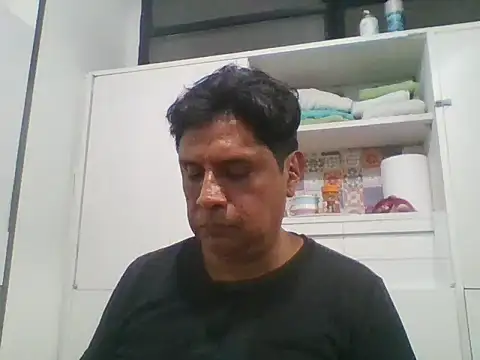 Jona6150 online show from 12/01/25, 05:23