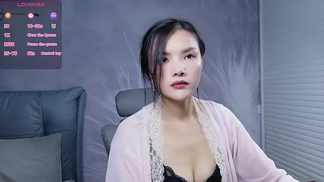 shishi xiao online show from 12/03/25, 06:21