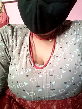 Snapshot of Janhvi_bhabhi_ji chatting on 04/15/26, 06:09 Janhvi bhabhi ji online show from 04/15/26, 06:09