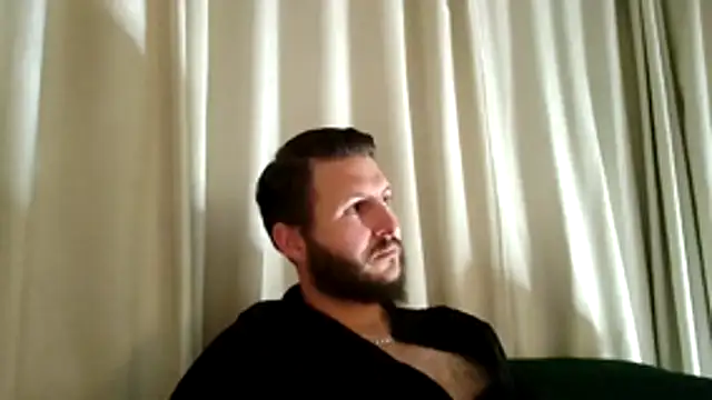 Dragonite2626 online show from 11/12/25, 11:03