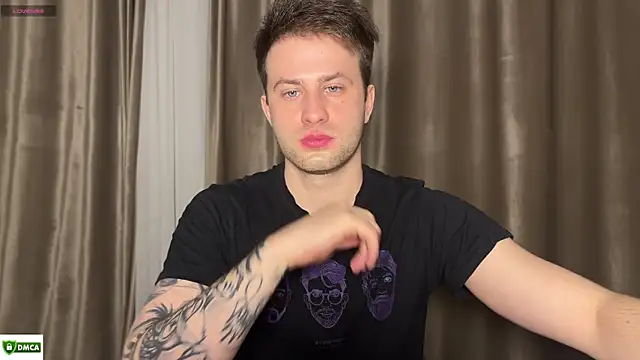 Snapshot of dominantrodri chatting on 02/20/26, 10:21 dominantrodri online show from 02/20/26, 10:21