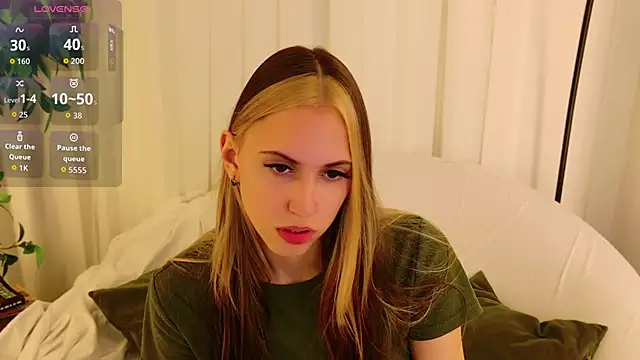 AriaBe11 online show from 11/28/25, 08:06