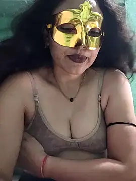 Snapshot of Piya_Bakshi chatting on 04/02/26, 07:50 Piya Bakshi online show from 04/02/26, 07:50