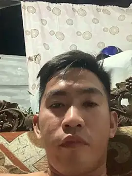 Snapshot of denzkylexx chatting on 02/08/26, 02:09 denzkylexx online show from 02/08/26, 02:09