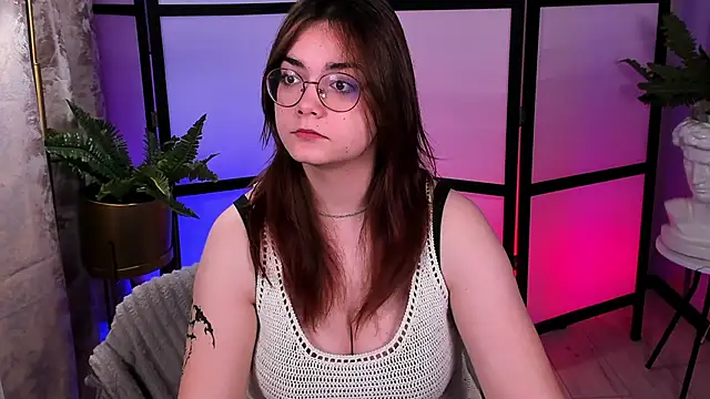 Lily  Evans online show from 11/30/25, 03:32