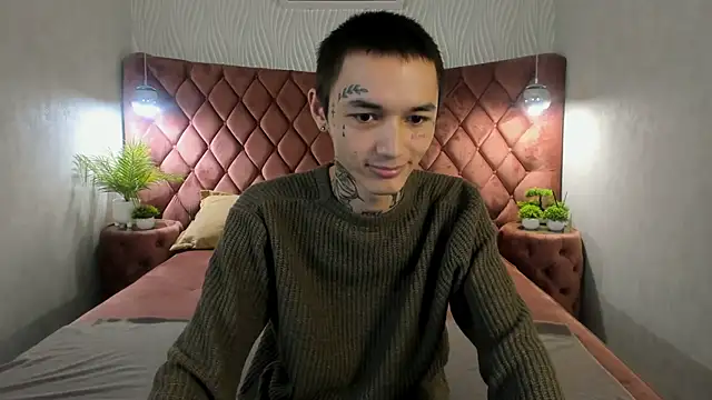 Ionarne online show from 11/11/25, 12:16