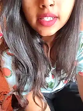 Sexy Divya   online show from 03/27/26, 07:03