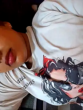 Snapshot of Sexy_Divya__ chatting on 04/27/26, 02:42 Sexy Divya online show from 04/27/26, 02:42