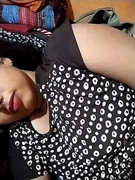 Snapshot of Sexy_Divya__ chatting on 05/23/26, 11:20 Sexy Divya online show from 05/23/26, 11:20