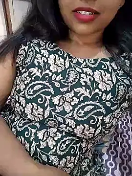 Snapshot of Sexy_Divya__ chatting on 05/24/26, 11:26 Sexy Divya online show from 05/24/26, 11:26