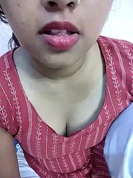 Snapshot of Sexy_Divya__ chatting on 05/25/26, 05:13 Sexy Divya online show from 05/25/26, 05:13