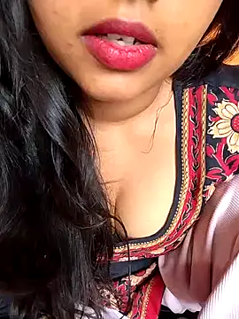 Snapshot of Sexy_Divya__ chatting on 05/29/26, 01:25 Sexy Divya online show from 05/29/26, 01:25