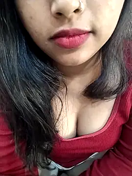 Snapshot of Sexy_Divya__ chatting on 05/30/26, 05:15 Sexy Divya online show from 05/30/26, 05:15