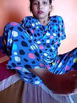Snapshot of Sexy_Divya__ chatting on 06/15/26, 05:20 Sexy Divya online show from 06/15/26, 05:20