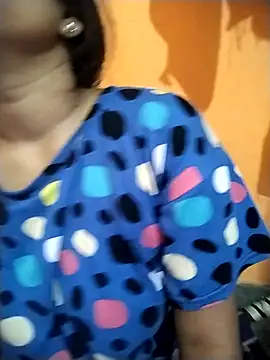 Snapshot of Sexy_Divya__ chatting on 06/17/26, 12:24 Sexy Divya online show from 06/17/26, 12:24