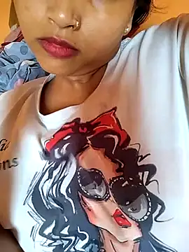 Snapshot of Sexy_Divya__ chatting on 06/18/26, 10:52 Sexy Divya online show from 06/18/26, 10:52