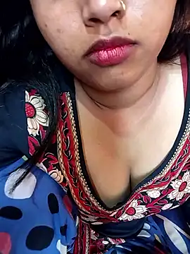 Snapshot of Sexy_Divya__ chatting on 06/19/26, 01:26 Sexy Divya online show from 06/19/26, 01:26