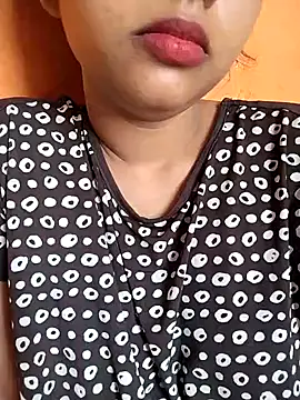 Snapshot of Sexy_Divya__ chatting on 06/20/26, 01:52 Sexy Divya online show from 06/20/26, 01:52